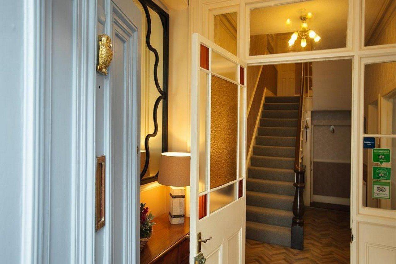 Lindholme Guest House Tenby Eksteriør billede